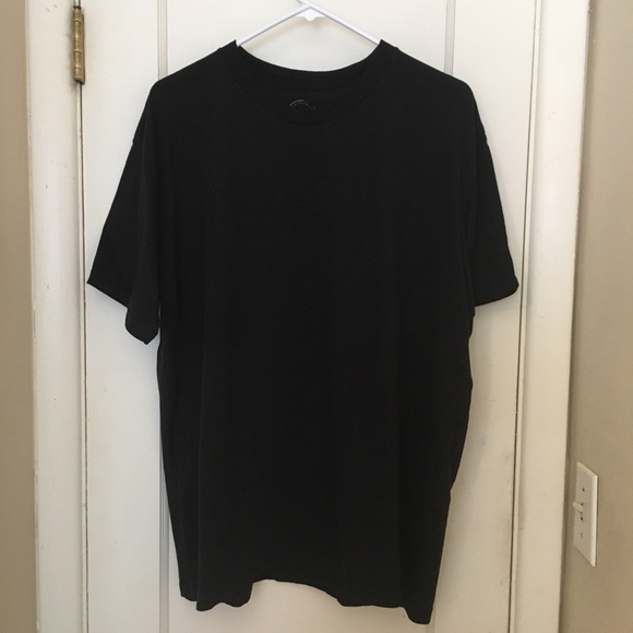 True Classic Other - True Classic Black T-shirt. Size XL